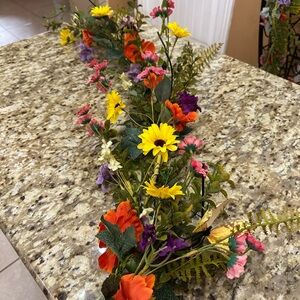 Vibrant Floral Garland for Home Decor